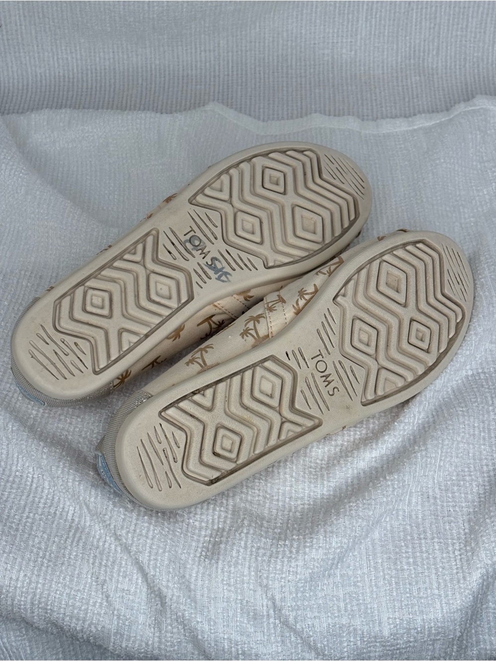 TOMS Cream Canvas Slip-Ons with Metallic Palm Print - Picture 5 of 5